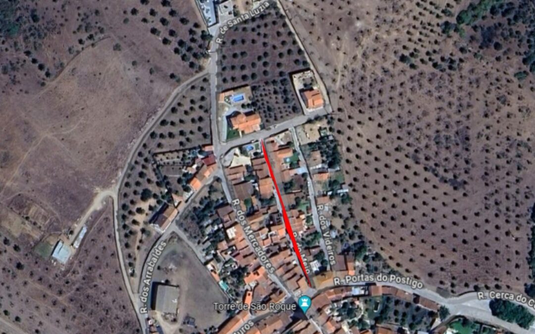 Corte de trânsito na Rua do Meio, em Avis