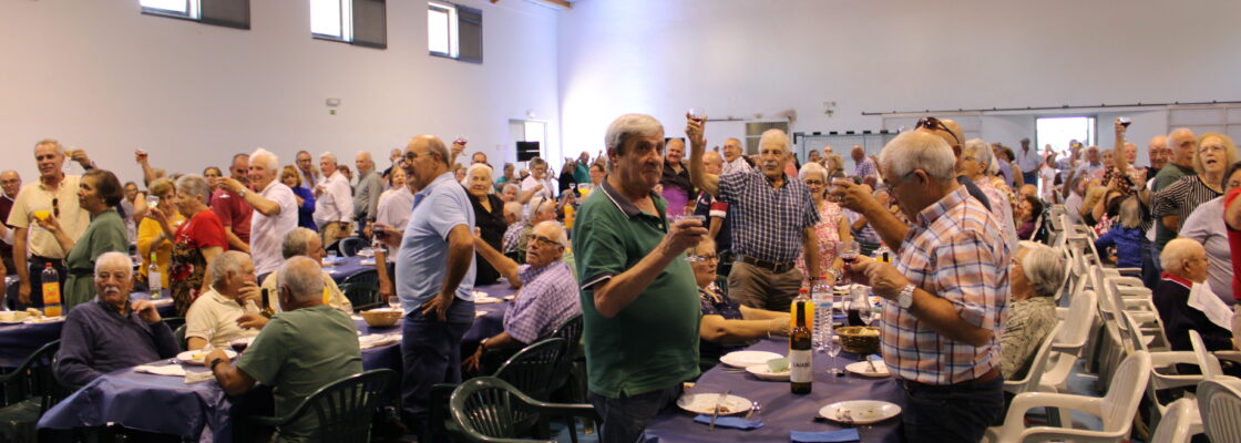 Dia Internacional do Idoso assinalado com almoço comemorativo