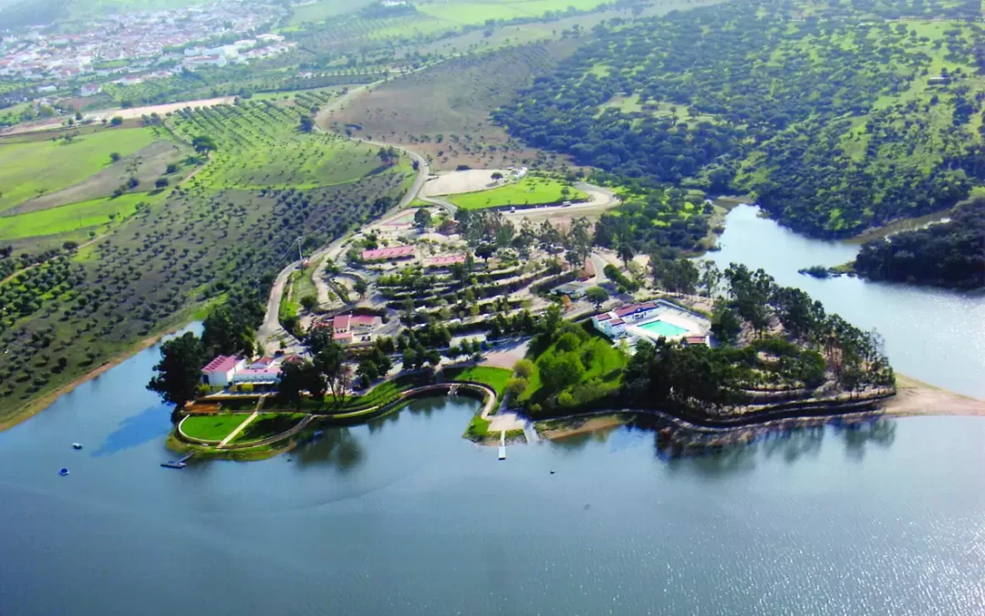 Aviso – Corte de trânsito no acesso ao Complexo do Clube Náutico de Avis